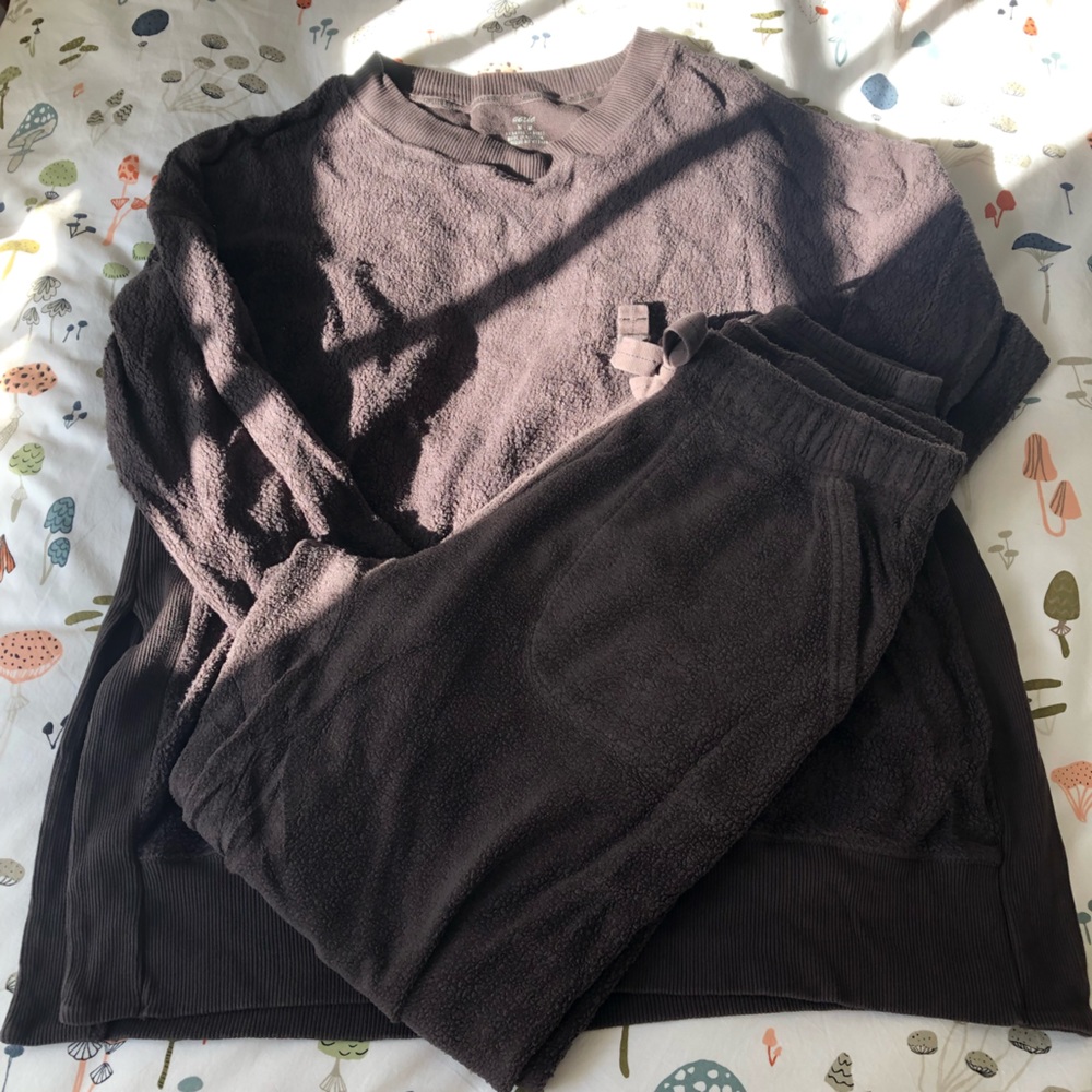 Aerie sweat set